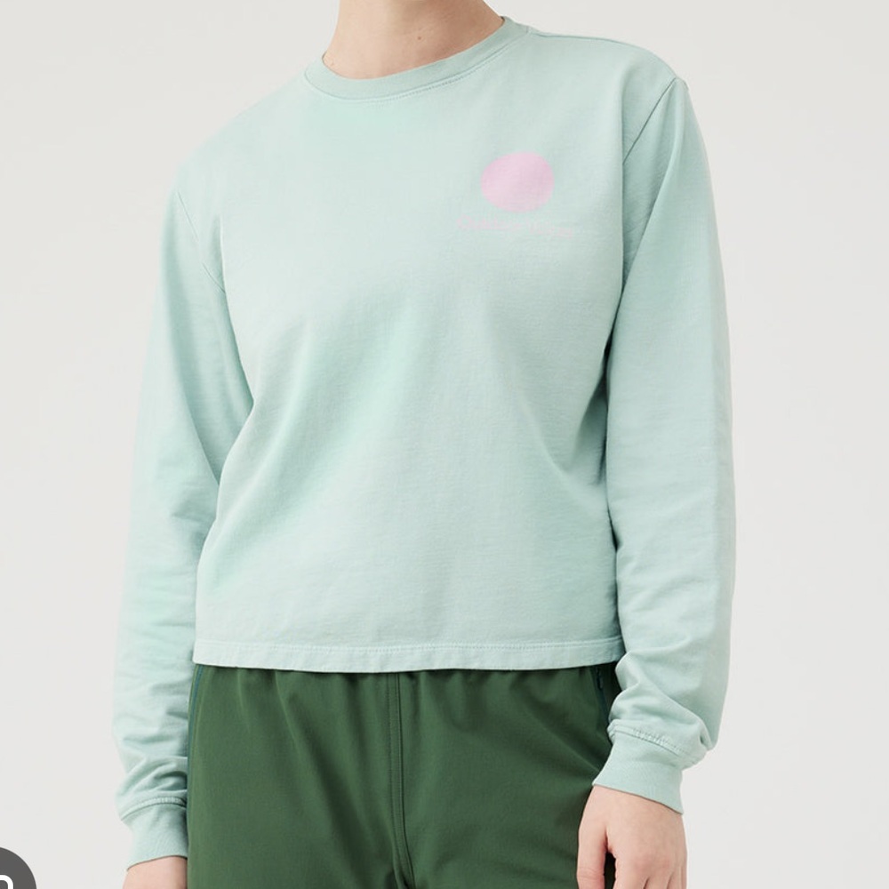 NWT Outdoor Voices XXS Circle Logo Cropped Sweatshirt